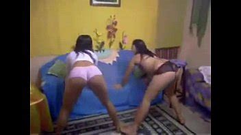 Leandra Y Su Vecina XVIDEOS