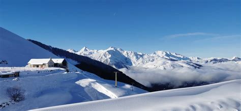 la neige est enfin arrivee  hautacam hautes pyrenees beaucens