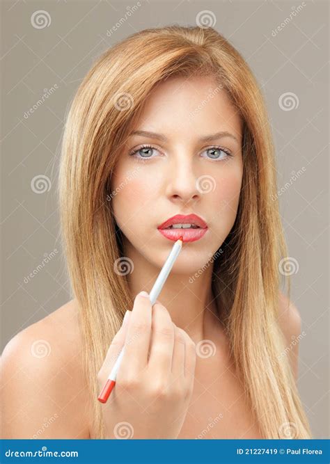Beautiful Blonde Woman Applying Lip Liner Stock Image Image Of Gorgeous Beauty