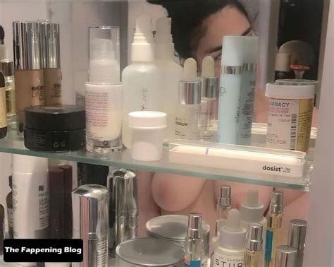 Sarah Silverman Nude Sexy Collection 27 Photos Videos TheFappening