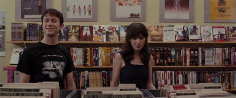 Joseph Gordon-Levitt and Zooey Deschanel