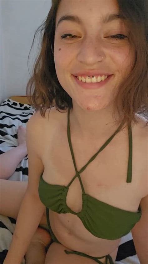 If U Help Me Get An A I Ll Let U Fuck Deal Slutty College Girls