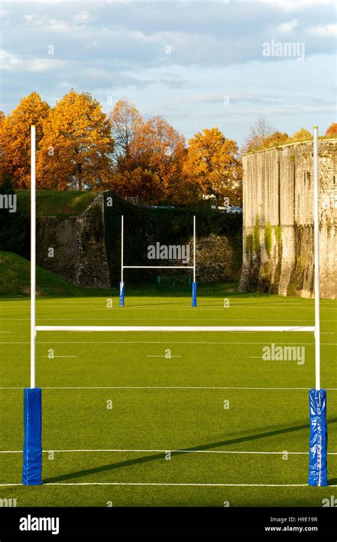 Rugby Stadium France Hi Res Stock Photography And Images Alamy