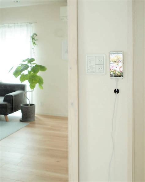 スマホやコードを美しく収納しよう♪すっきり整う【充電スペース】収納アイデア Michill Bygmo（ミチル）