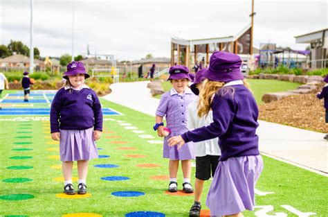 Holy Trinity Catholic Primary School Sunbury Vic Catholic Schools Guide