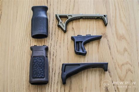 Which type of AR-15 Foregrip is the best for both accuracy and ergonomics? : r/ar15