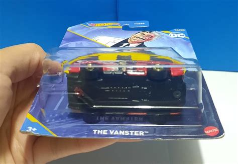 Hot Wheels Batman The Vanster Two Face Hobbies Toys Toys Games On Carousell