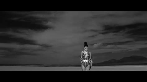 Naked Nicki Minaj In Lookin Ass Nigga