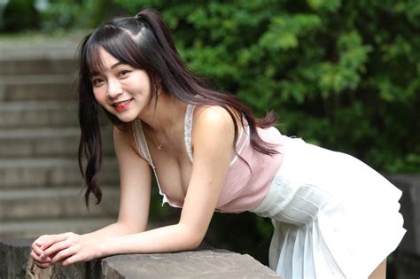 K Asian Smile Pose Skirt Singlet Glance Brunette Girl HD Wallpaper Rare Gallery