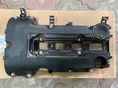 25203036 General Motors крышка клапанная