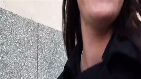 Une Blonde Incroyable De France Se Fait Draguer Et Baiser Xhamster