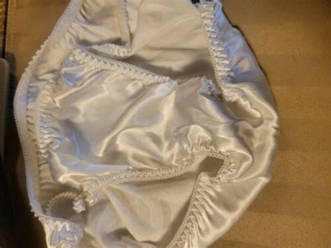 Vintage Joe Boxer Satin String Bikini Panties Size