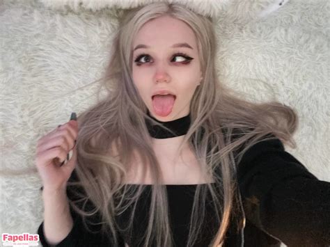Ahegao Aka Drool Girls Aka Long Tongue Aka Ahegaoselfies Aka Lovelucy Nude Leaks OnlyFans Fapellas
