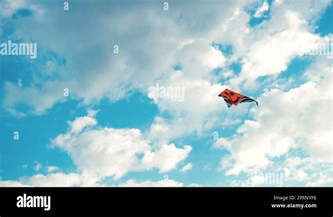 Flying Triangle Stock Videos And Footage Hd And 4k Video Clips Alamy