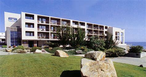 Monterey Bay Inn, Monterey, CA - California Beaches