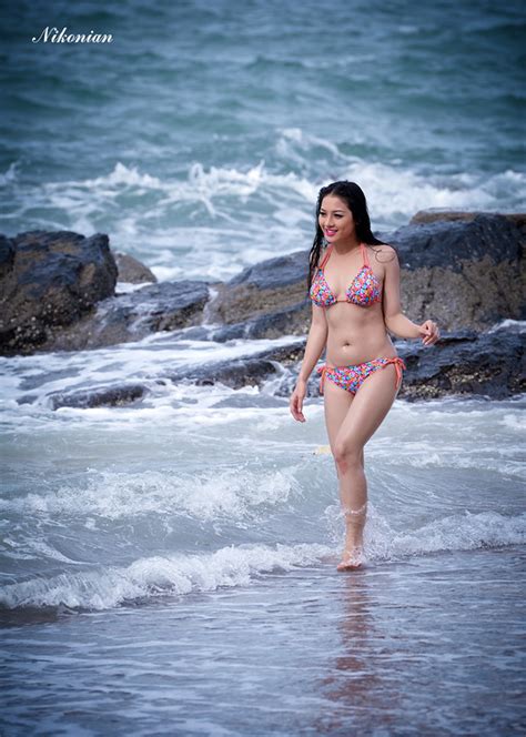 Th I Nh V N Bikini S C M U Baolephai