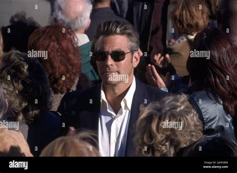 GEORGE CLOONEY, OCEAN'S ELEVEN, 2001 Stock Photo - Alamy