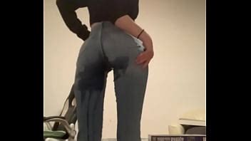 No tuve más control sobre la orina que entró en mis pantalones XVIDEOS