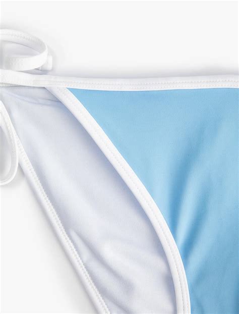 Mavi Kadın Bikini Altı Normal Bel Yanları Bağlamalı Biye Detaylı SAK BM Koton