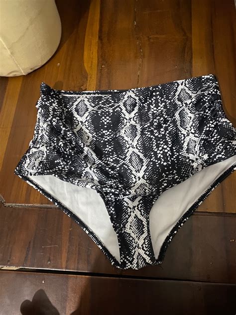 Bikini Underwear Swimsuit Swimwear Fesyen Wanita Pakaian Wanita Bawahan Di Carousell