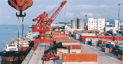 Doanh Nghi P Xu T Kh U C Nh Tranh Ng Y C Ng Gay G T