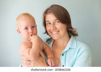 Mother Son Hug Naked Images Stock Photos Vectors Shutterstock