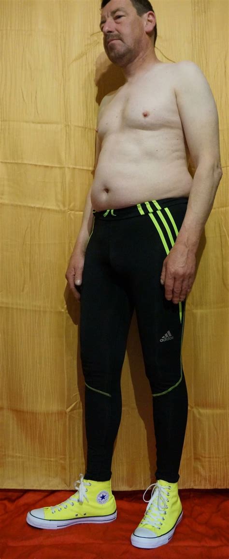 Nude In CONVERSE CHUCKS 5 Nude Pics XHamster