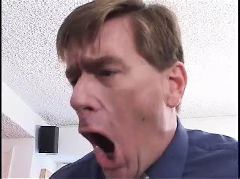 Versaute Blonde Schlampe Nimmt Es Mit Ihrer Nassen Muschi Und Ihrem Mund Mit Einem Gro En