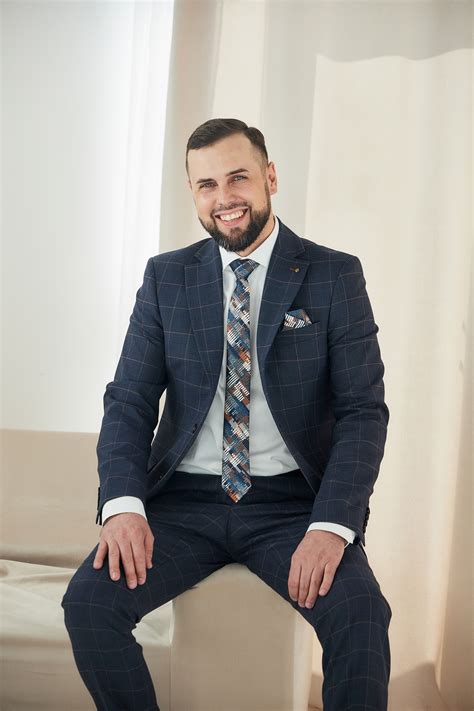 Магазин мужской одежды Bazioni в Красноярске