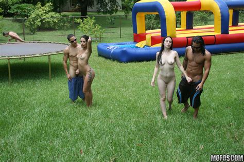 Jynx Maze Real Slut Party Jynx Maze Mofos Real Slut Party With Onia Porn