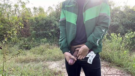 Hard Cock Not Allowed Me To Piss Outdoor Thai Gay Voyeur Porn Xhamster