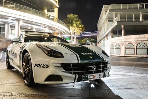 Dubai Police Ferrari Ff Dubai Mall Dubai Saad Arif Flickr