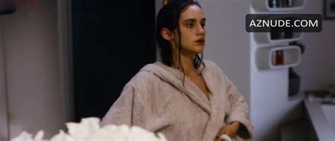 Il Permesso Ore Fuori Nude Scenes Aznude