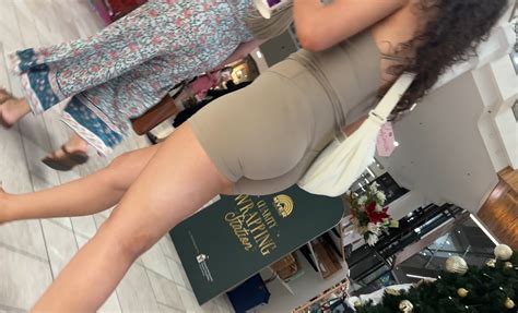 Oc Thick Butt Milf In Beige Spandex Set Spandex Leggings Yoga Pants Forum