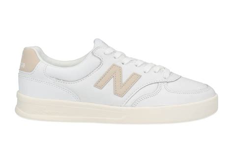 Кроссовки на плоской подошве New Balance, белый/бежевый – заказать по ...