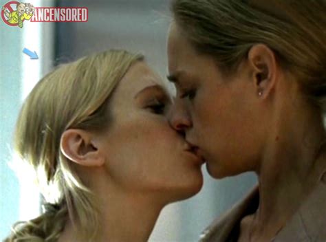 Naked Nadeshda Brennicke in Affäre zu dritt