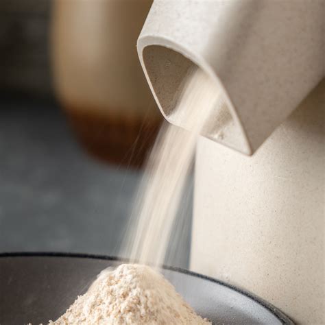 Die beste Getreidemühle? Mockmill 100 im Test » Einfach Brot backen