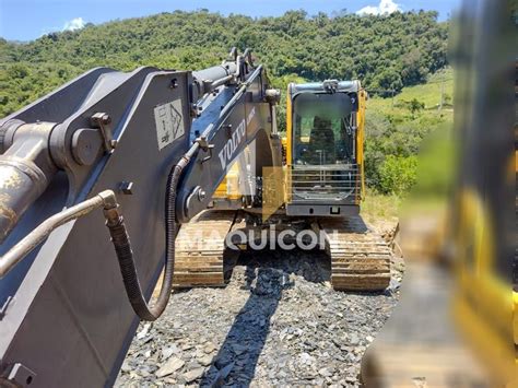 ESCAVADEIRA VOLVO EC140BLC ANO 2015 EM SANTA CATARINA DEMONSTRAÇÃO