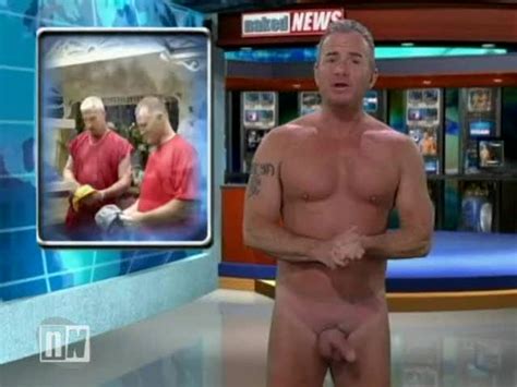 Naked News 28 Famosos Nus