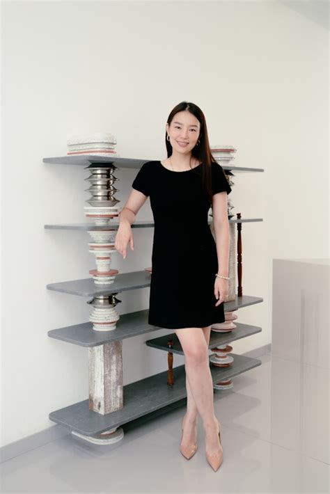 Red Hong Yi