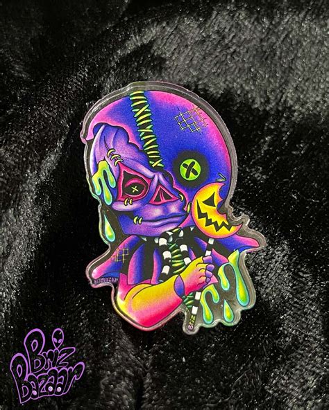 Acrylic Pin Of Briz R Treat Brizbazaar