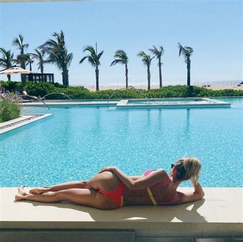 Kristin Cavallari Shows Off Her Ass And Sexy Feet In A Bikini Photos The Fappening