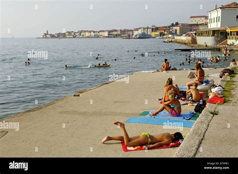 Piran beach Stock Photo: 5357184 - Alamy