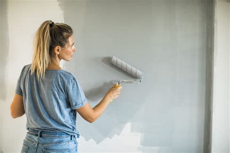 10 Paint Roller Techniques and Tips for Perfect Walls | Family Handyman