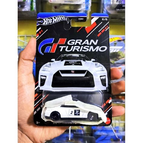 Bad Condition Hot Wheels Gran Turismo Nissan Gtr R Gran Turismo White Shopee Philippines