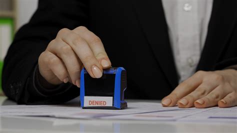 French scientist denied entry to US over private messages criticising