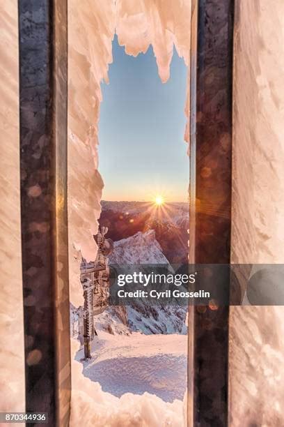 1,990 Zugspitze Winter Stock Photos, High-Res Pictures, and Images ...