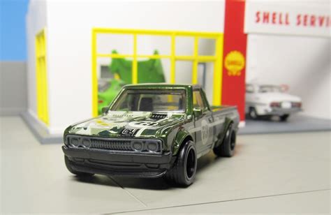 Hot Wheels Super Treasure Hunt Datsun Pickup