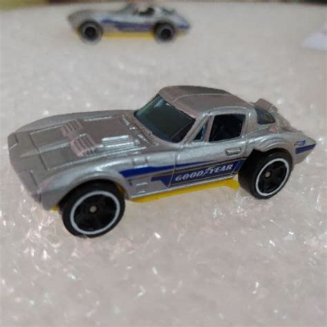 Hot Wheels Corvette Grand Sport Hw Speed Graphics Multipack Shopee Malaysia