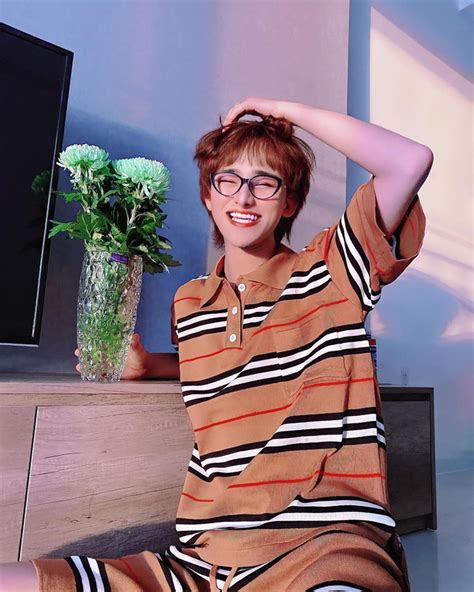 Hot Tiktoker L C L N Tivi V Trong Nh S Ng O L B Ng Khi N Netizen Tranh C I G Y Cho Ng Nh T